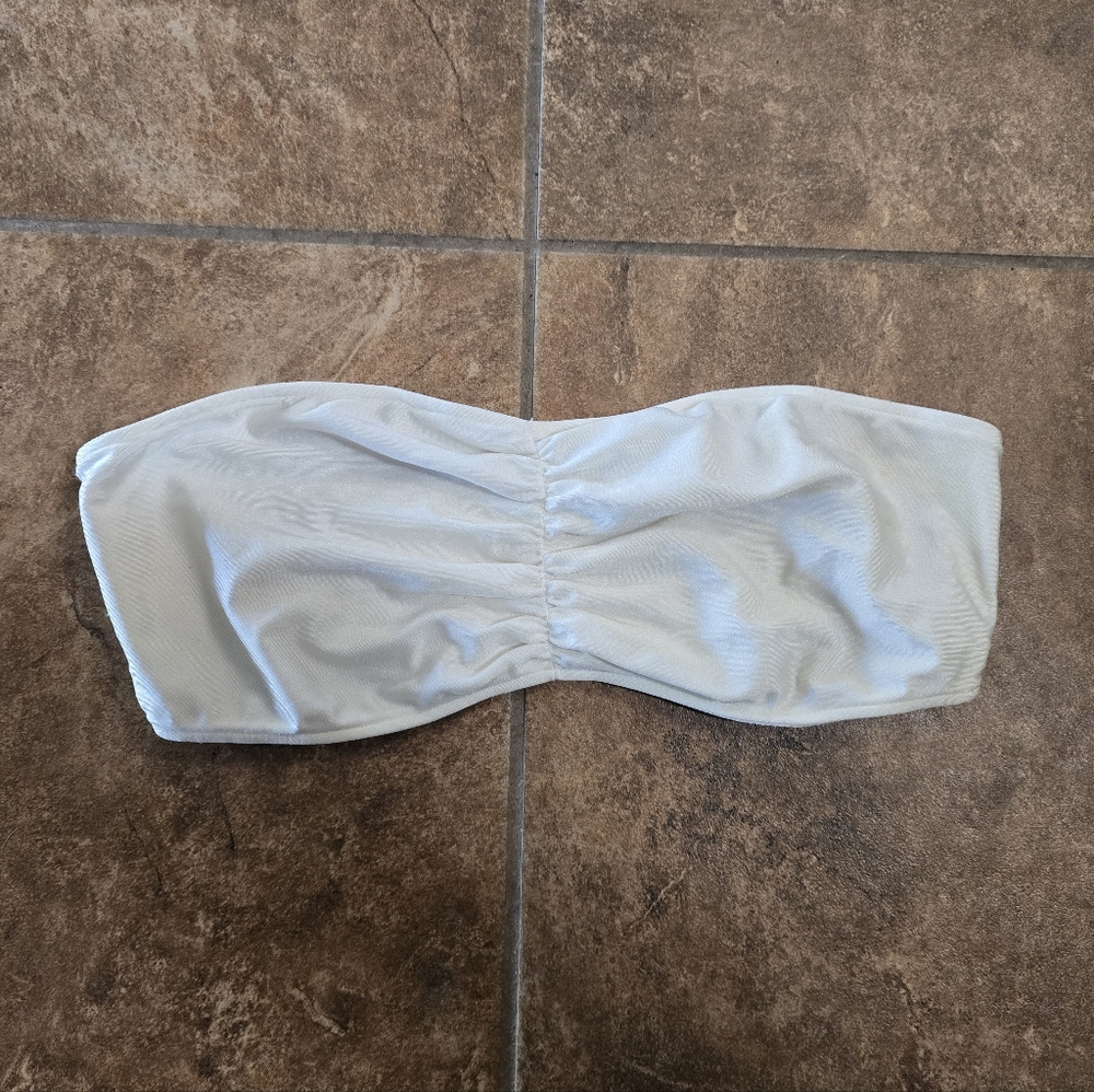 White | HERA COLLECTION | Bandeau Bikini Top